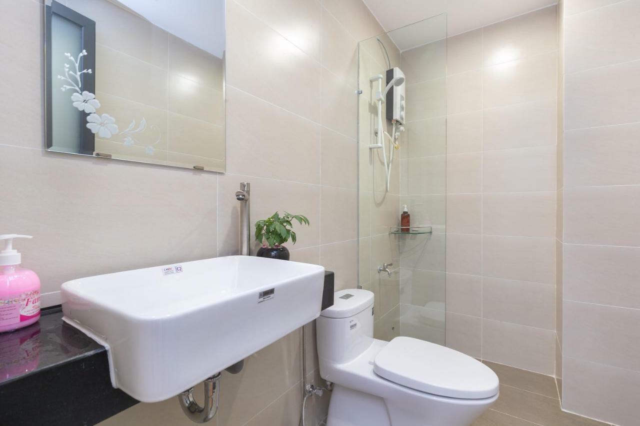 Cozrum Homes Ly Chinh Thang Ho Chi Minh City Bagian luar foto